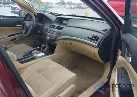 2011 Honda Accord 2.4 Lx из США, поврежденный, VIN 1HGCP2F3XBA041711